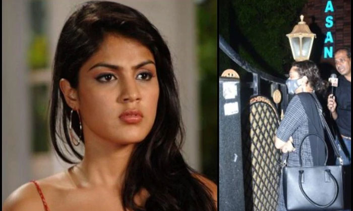  Booked Rhea Chakraborty To Seek Anticipatory Bail, Susantha Sing Rajput, Patna P-TeluguStop.com