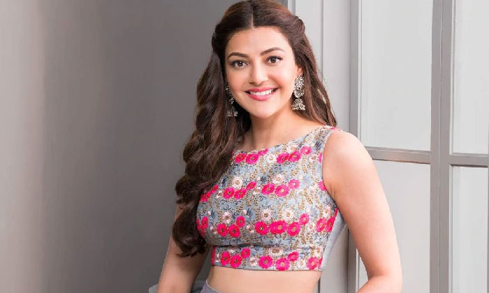  Kajal Agarwal First Income Started From 16 Years Age, Tollywood Heroines, Celebr-TeluguStop.com