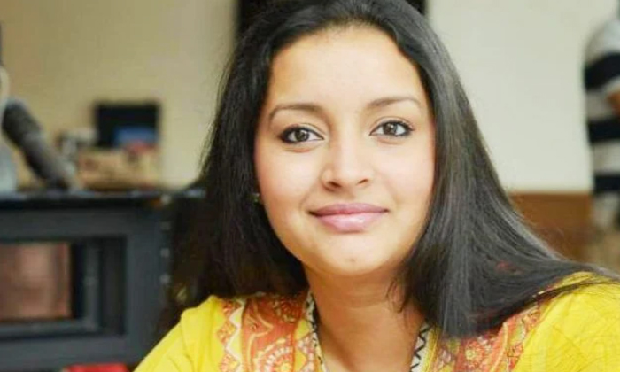  Renudesai, Pelli Gola Movie, Pawan Kalyan, Renu Desai On Her Second Marriage, Me-TeluguStop.com