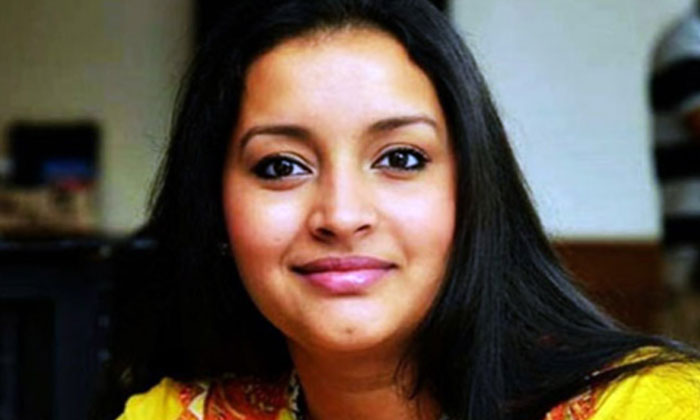 Telugu Sunayana, Renu Desai-