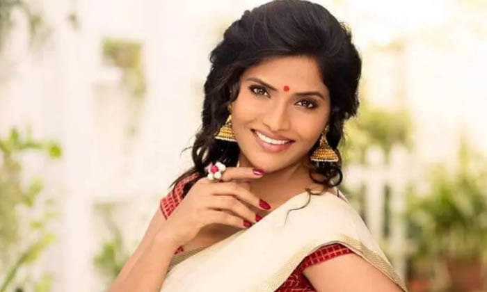  Sree Rapaka, Telugu Actress, Telugu Big Boss Season 4, Tollywood, Nagnam Movie A-TeluguStop.com