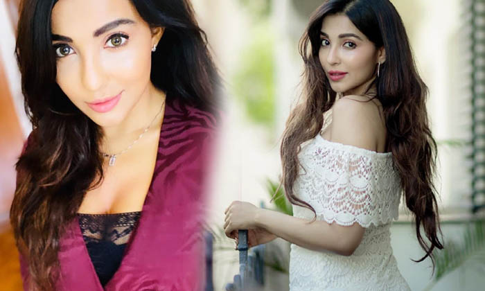 Stunning Actress Parvati Nair Latest Glamorous Images-telugu Actress Photos Stunning Actress Parvati Nair Latest Glamoro High Resolution Photo