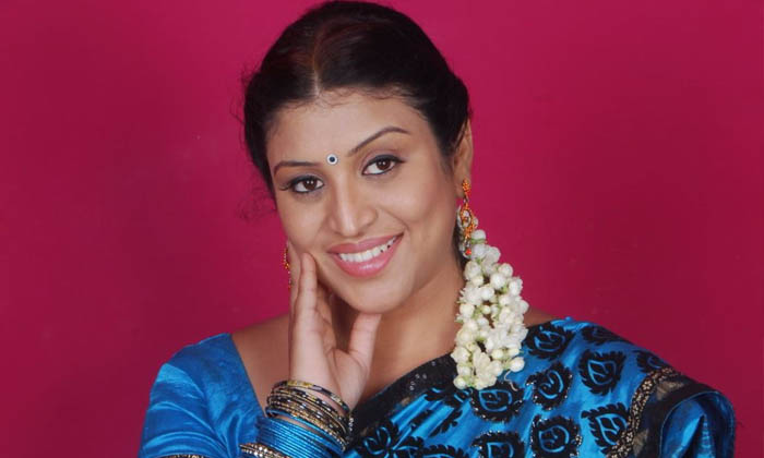  Uma Devi, Tollywood Supporting Character Artist, Bold And Wamp Characters, Tolly-TeluguStop.com