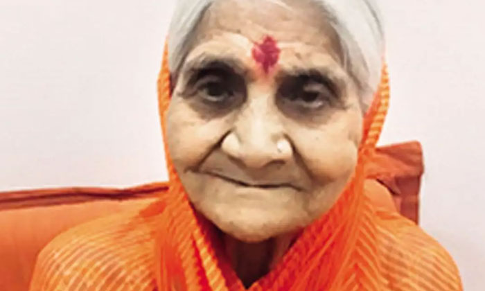  82-year-old Woman Fasting Since 1992 For Ram Mandir-TeluguStop.com