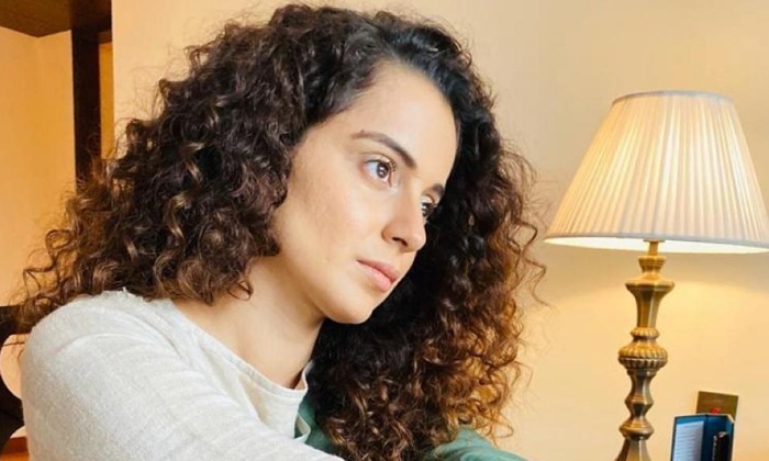  Kangana Says Top Actor Tried To Silence Her When She Was Struggling.-TeluguStop.com