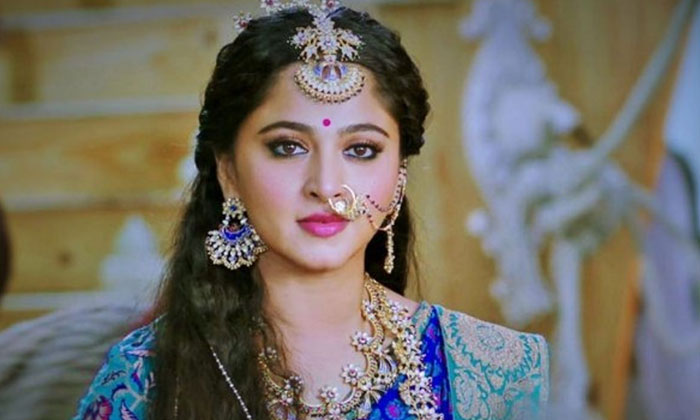  Anushka Says No To Bhagyaraj Movie, Kollywood, Tollywood Anushka Shetty, Sweaty,-TeluguStop.com
