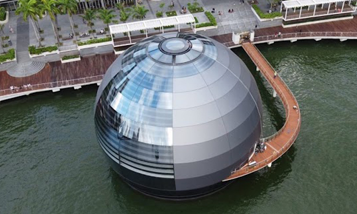  World’s First Floating Apple Store To Open In Singapore…!-TeluguStop.com