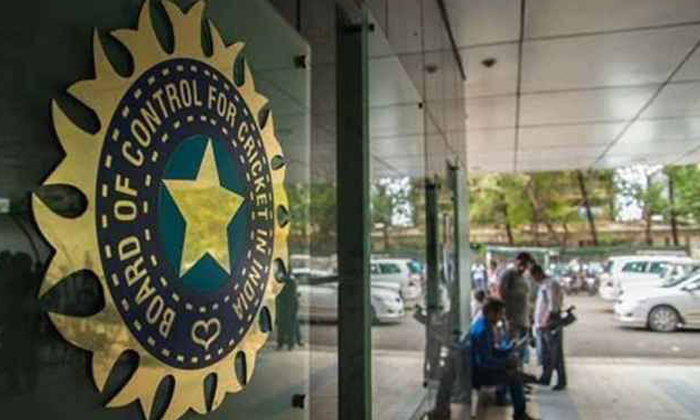  Star Hikes Ad Rates For Ipl 2020,  Ipl 2020,bcci, Advertisements, Star-TeluguStop.com