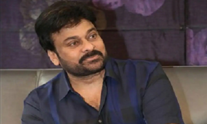  Bad News For Mega Fans, Chiranjeevi,acharya, Ramcharan,bobby, Mythri Movie Maker-TeluguStop.com