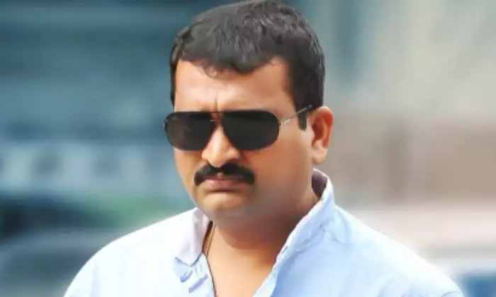  Bandla Ganesh Becomes Tollywood Sonu Sood, Bandla Ganesh, Sonu Sood, Tollywood N-TeluguStop.com