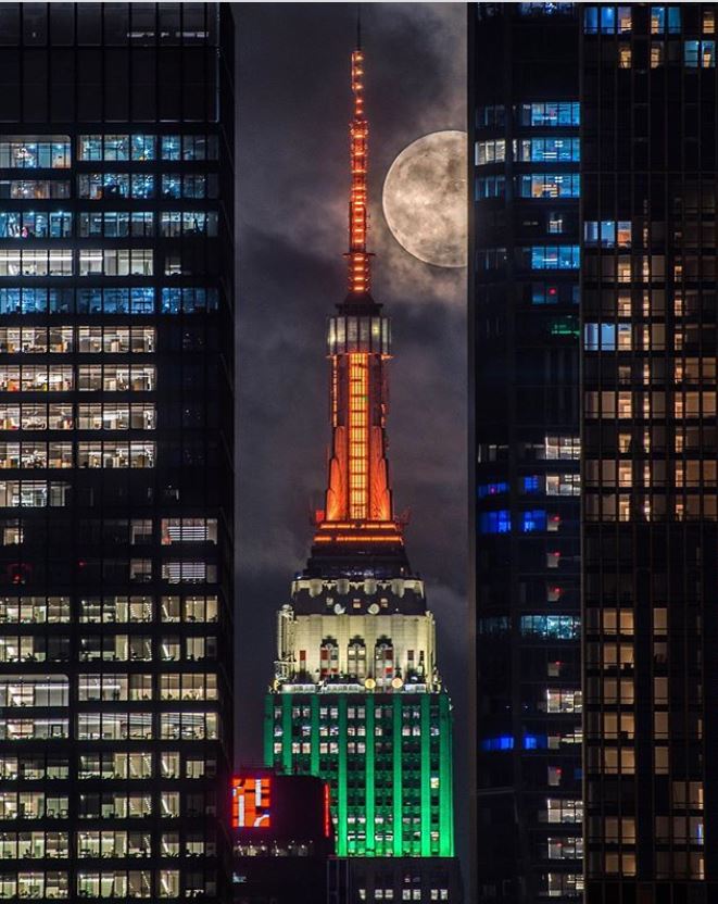 niagara-burj-khalifa-and-several-icons-light-up-with-indian-tricolour