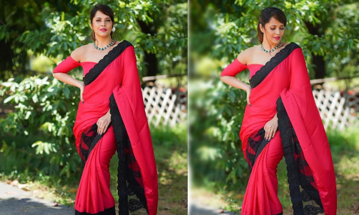  Pic Talk: Rangammatta Stuns In Red-TeluguStop.com