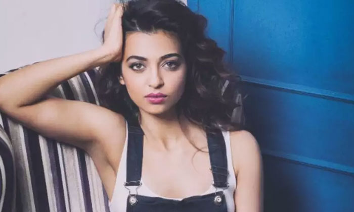  Radhika Apte Open Comments On Bollywood, Radhika Apte, Bollywood, Metoo-TeluguStop.com