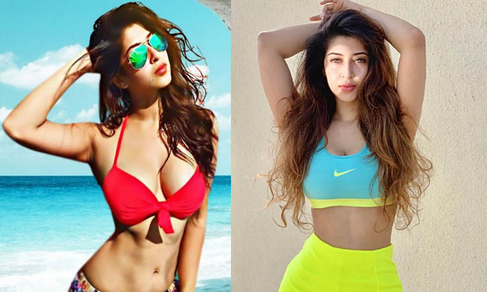  Sonarika Bhadoria Looks Stunning In Bikini Sonarika Bhadoria, Bollywood Actress-TeluguStop.com