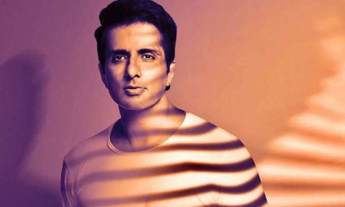  Sonu Sood As Hero In Tollywood Movie,sonu Sood, Real Hero, Producer, Tollywood-TeluguStop.com