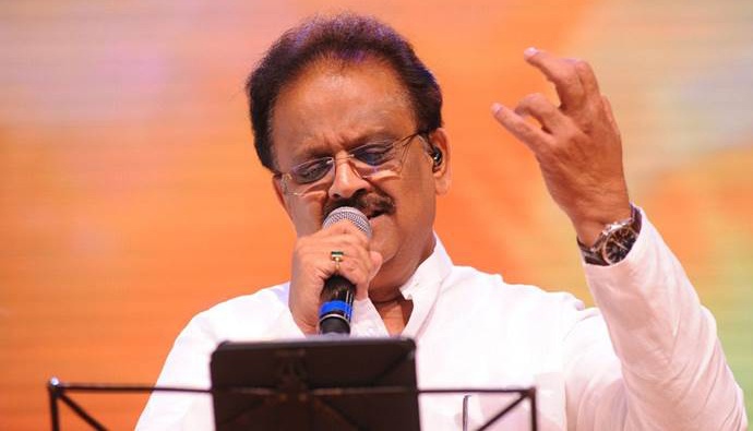  Indian Playback Singer S.p. Balasubramaniam Tests Positive For Covid-19 ….-TeluguStop.com