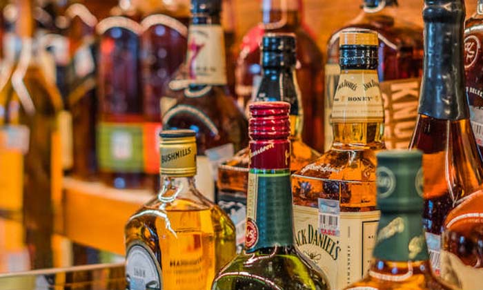  Liquor Rates Will Be Decreased In Ap , Alcohol, Andhra Pradesh, Corona Virus, Co-TeluguStop.com