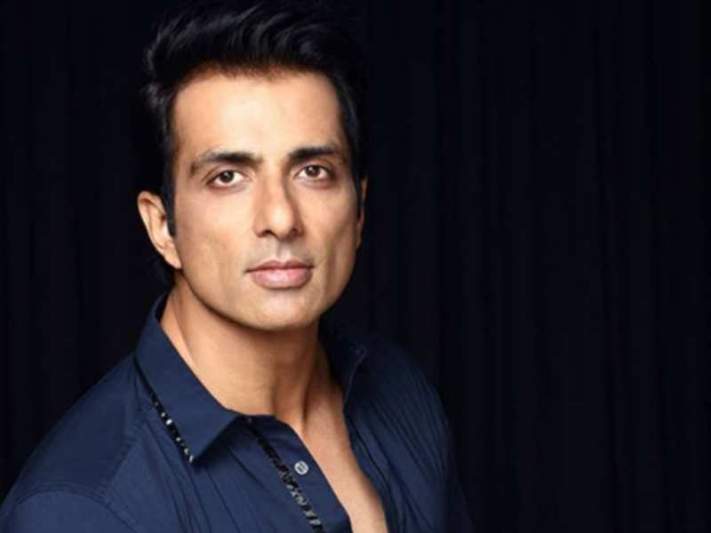  Fan Asks Sonu Sood For Better Internet Speed On Mobile.-TeluguStop.com