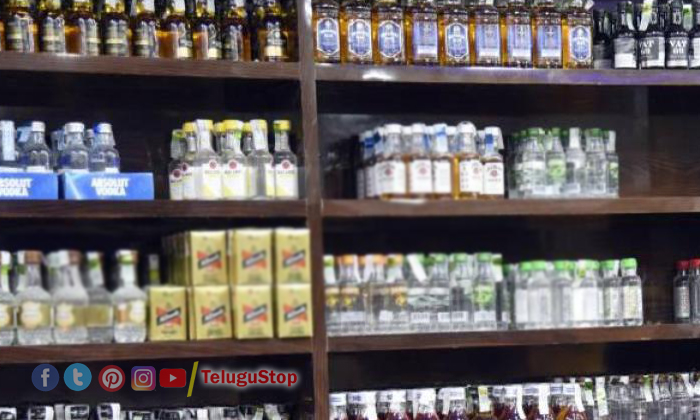  Andhra Pradesh Government Decision To Reduce Alcohol Prices, Ys Jagan, Ap Govt,-TeluguStop.com