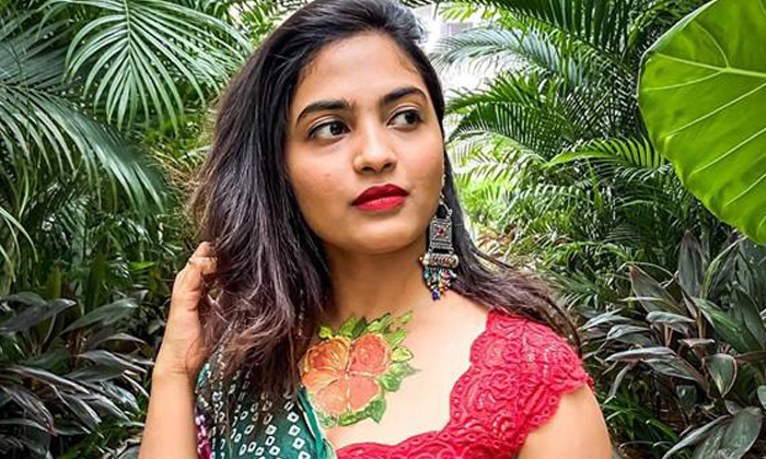  Netizens Slam On Dhethadi Harika Birthday Post, Dhethadi Harika, Birthday Post,-TeluguStop.com