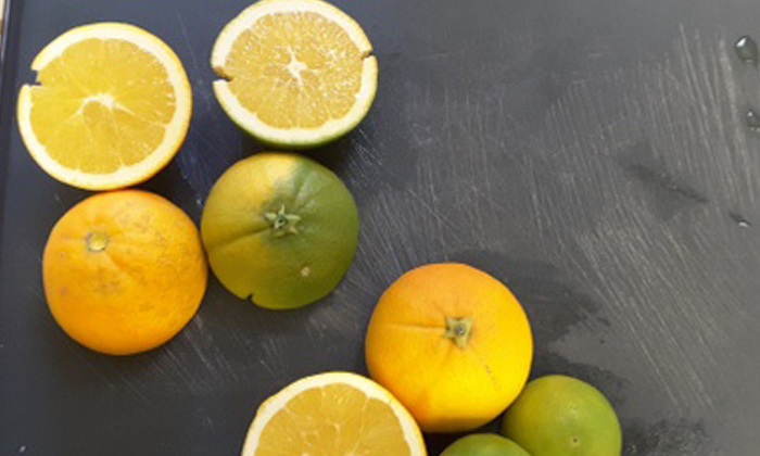  Health Benefits, Eating Oranges, Sweet Lime, Gum Pains-TeluguStop.com
