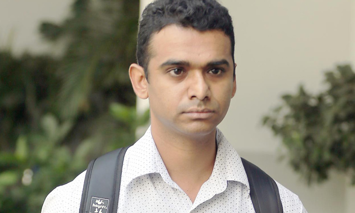  Indian-origin Police Official In Singapore Jailed For Seeking Sexual Favours Fro-TeluguStop.com