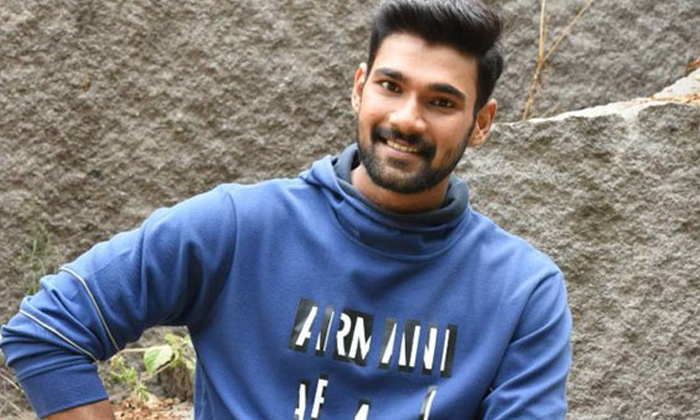  Maruthi Looking At This Young Hero For His Next?-TeluguStop.com