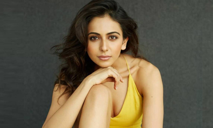  Heroine Rakul Preet Singh Corona Test Results , Rakul Preet Singh Tested Negativ-TeluguStop.com