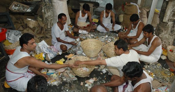  Rs 50 Crore Donations Gone In Vain In Tirupati Temple-TeluguStop.com
