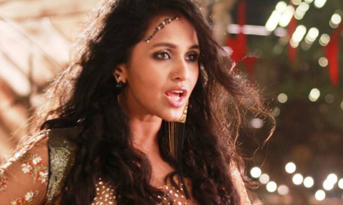  Smita's 'baha Kilikki' Hits 100 Million,baha Kilikki Song, Youtube, Singer Smith-TeluguStop.com