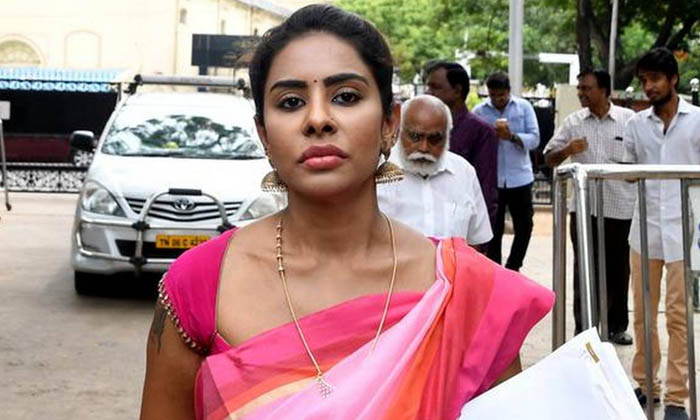  Actress Srireddy Casting Couch Comments, Sri Reddy, Telugu Actress, Casting Couc-TeluguStop.com