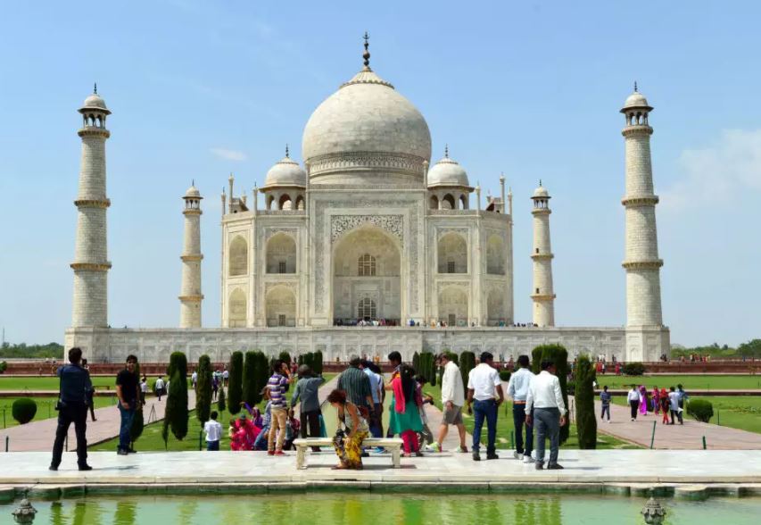  Taj Mahal Re-opens After 6-months Lockdown-TeluguStop.com