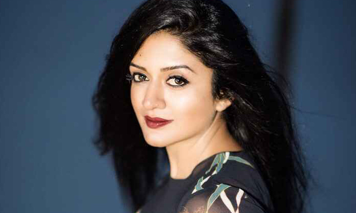  Did You Recognize Telugu Actress Vimala Raman, Vimala Raman, Tollywood Vteran Ac-TeluguStop.com