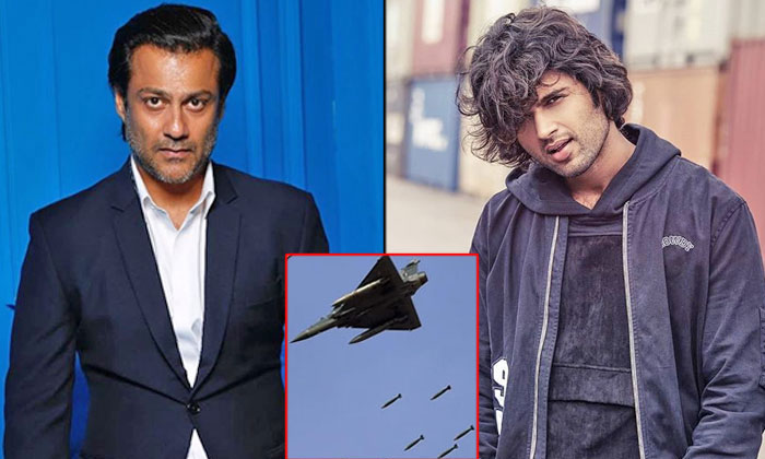  Vijay Deverakonda To Play The Role Of Wing Commander Abhinandan Varthaman, Bolly-TeluguStop.com