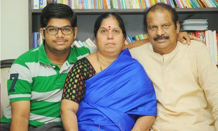  Dad Already Knew That Death Was Inevitable Dharmavarapu Subrahmanyams Sons Comme-TeluguStop.com