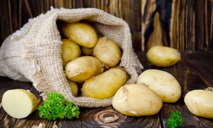  Wonderful Health Benefits Of Potato Juice! Health Benefits Of Potato Juice, Pota-TeluguStop.com