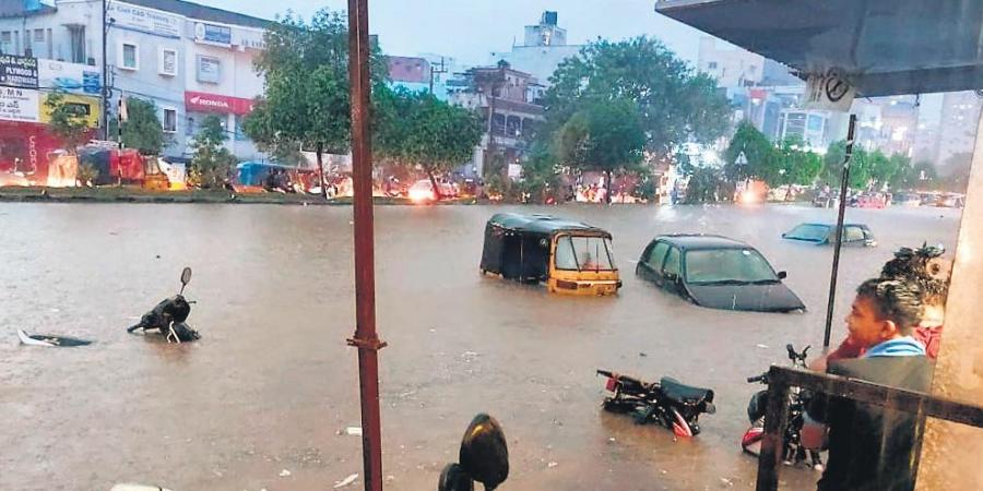  Hyderabad Rains: Central Team To Visit The City-TeluguStop.com