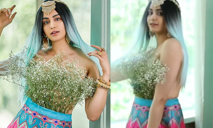  Heroine Adah Sharma New Topless Photoshoot, Flowers, Topless, Social Media, Hear-TeluguStop.com