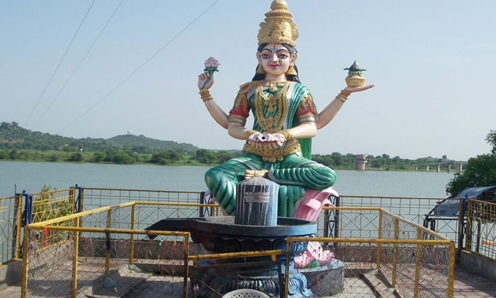  Basara Temple History, Aksharabhyasam, Basara Temple, Telangana, God Saraswathi-TeluguStop.com
