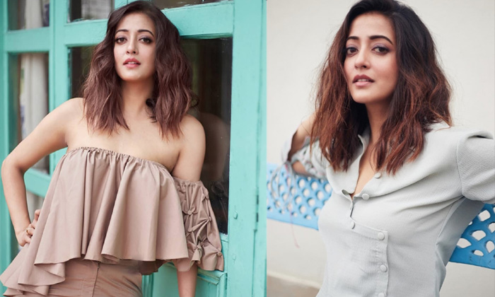 Bollywood Beauty Raima Sen Captivating Clicks-telugu Trending Latest News Updates Bollywood Beauty Raima Sen Captivating High Resolution Photo