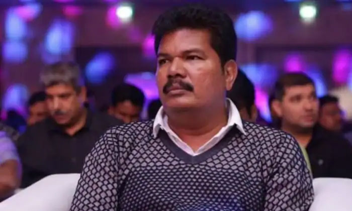  Director Shankar Plan To Stop Indian 2, Kollywood, South Cinema, Lyca Production-TeluguStop.com