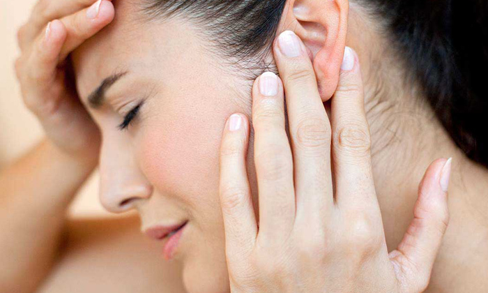  Reasons  For Ear Bleeding, Ear Bleeding, Very Dangerous, Health Problems, Heavy-TeluguStop.com