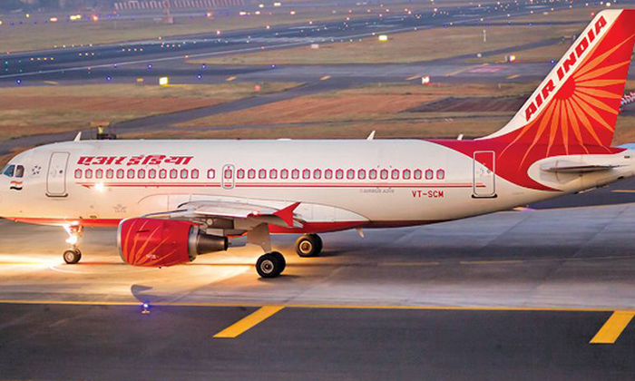  Wife Died On Board Flight': Nri Doctor Vinayakom To Sue Air India For Wrong Call-TeluguStop.com