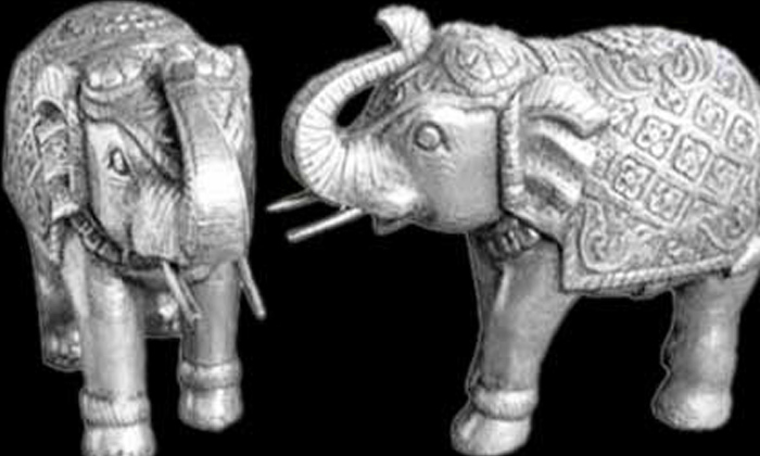  What Happens When We Keep Silver Elephant Idols In Home,silver Idol, Elephant Id-TeluguStop.com