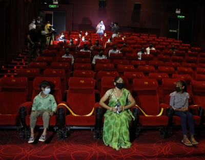  Cinemas Reopen: Day One Sees Dull Start, But Trade Experts Positive-TeluguStop.com