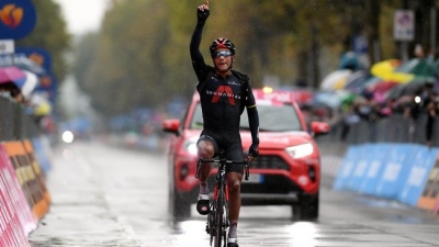  Giro D’italia: Jhonatan Narvaez Wins Stage 12-TeluguStop.com