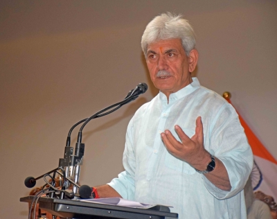  J&k Will Be Power Surplus In Next 4 Years: L-g Manoj Sinha-TeluguStop.com