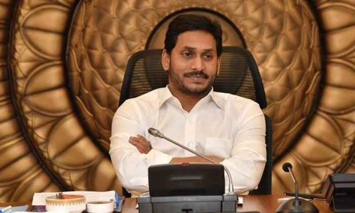  Ysrcp Leaders Not Care In Jagan Orders  Ysrcp, Ap, Jagan, Vallabhaneni Vamshi, Y-TeluguStop.com