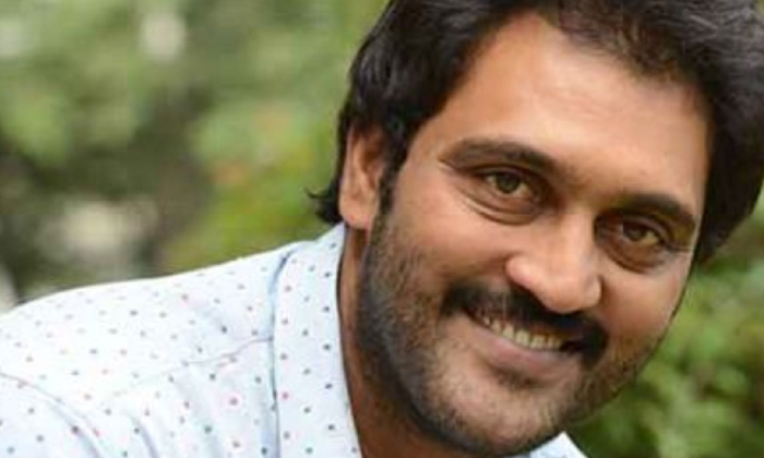  Actor Ajay Emotional About His Son Questions, Actor Ajay, Telugu Films, Alaa Vai-TeluguStop.com