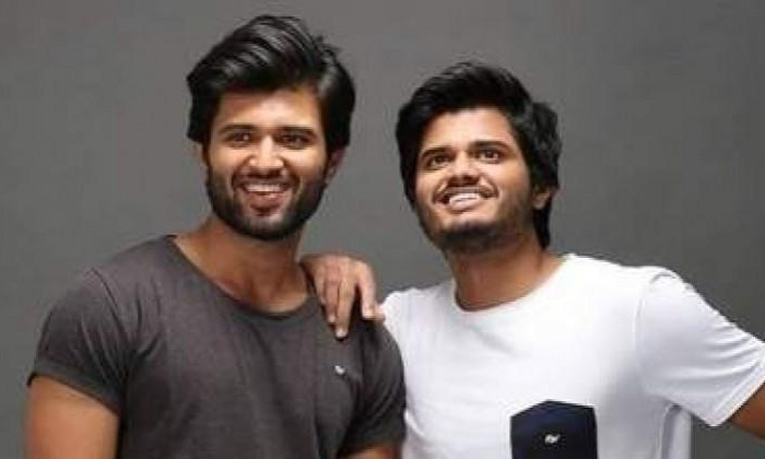  Anand Devarakonda Don't Want His Brother Vijay Devarakonda Help In His Movies, M-TeluguStop.com